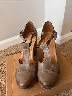 Nicole Taupe T-Strap Leather Platform Heels